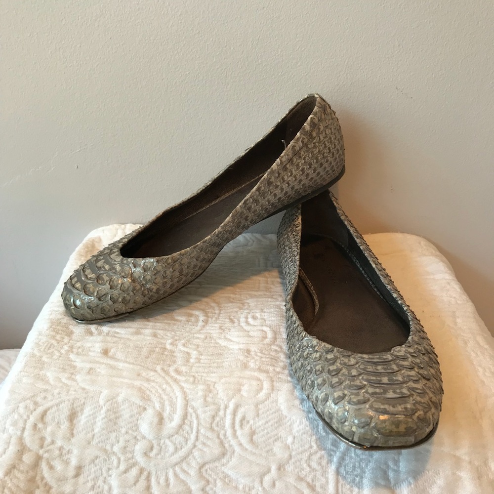 Devi Kroell**Silver Python Flat**Eu 37 Us 7 - image 2